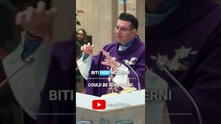 Križ u domu: snažno oružje protiv zla i putokaz vjere